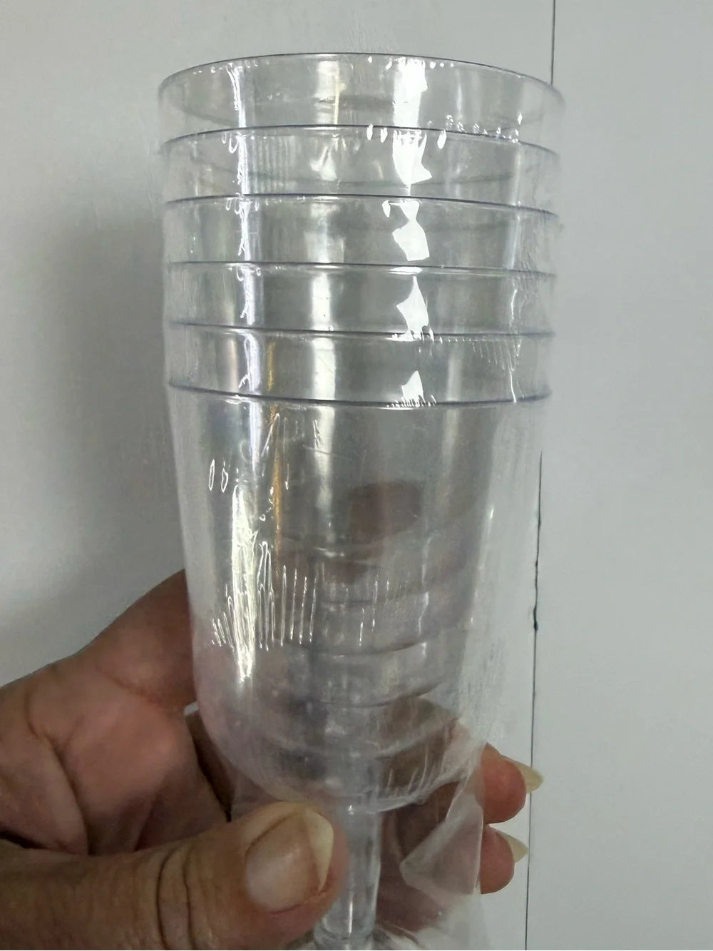 Clear Plastic 12 Wine Glasses and silver clear 12 champagne disposable glasses